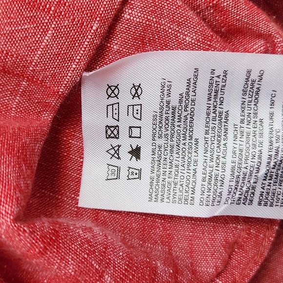 Joe Browns red cotton gauze button down shirt, size large - Picture 8 of 9